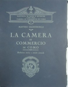 158883