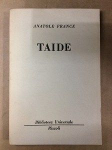 86472